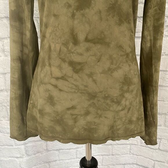 Express green women S tie dye Longsleeve scoopneck top w/beading - Picture 2 of 10